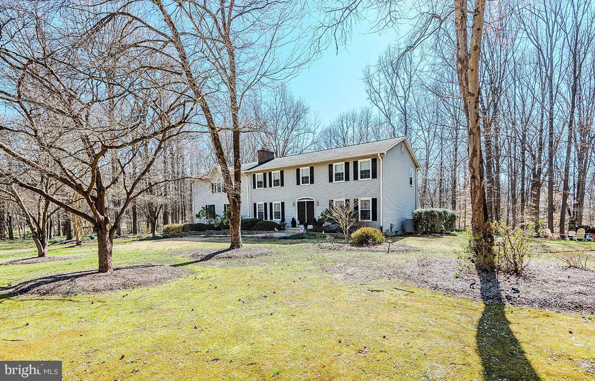 QUEEN ANNE ESTATES - Residential