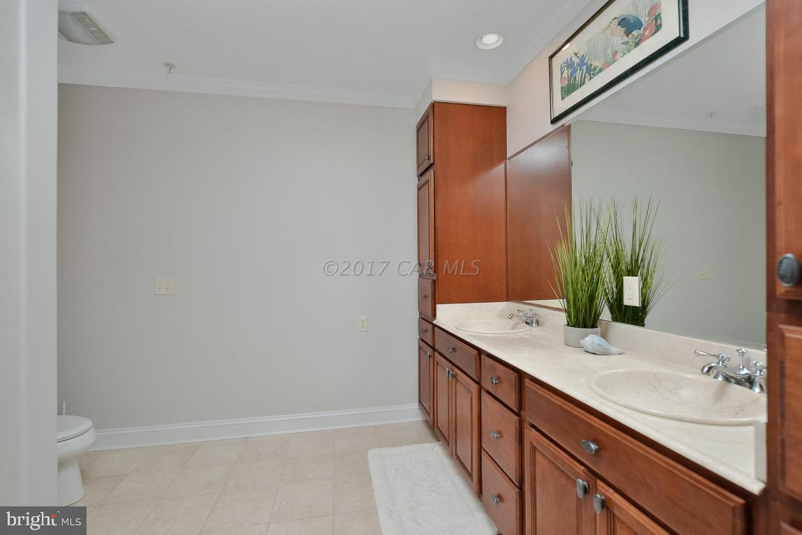 OCEAN PINES - THE POINT - Residential