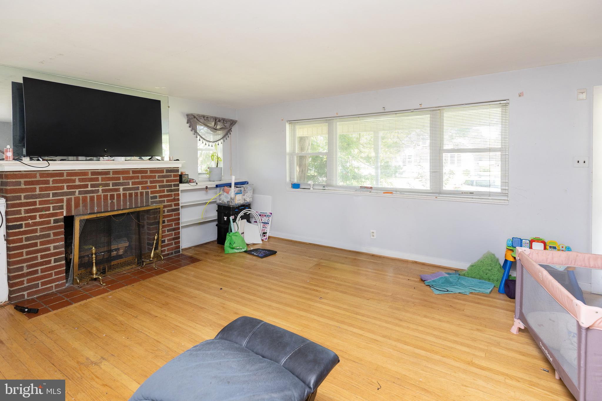 357 NASSAU AVE