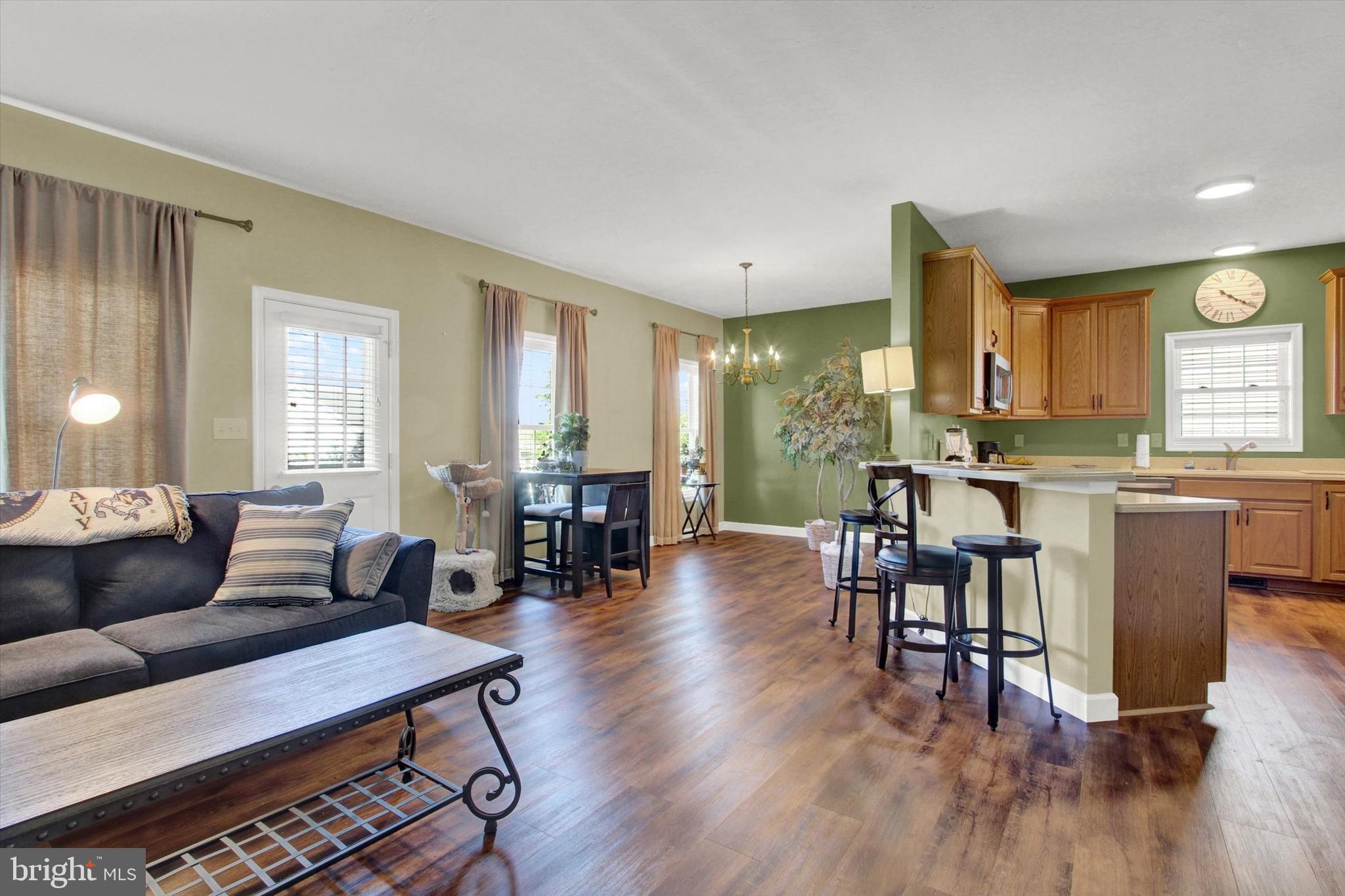 DEATRICK VILLAGE - Residential