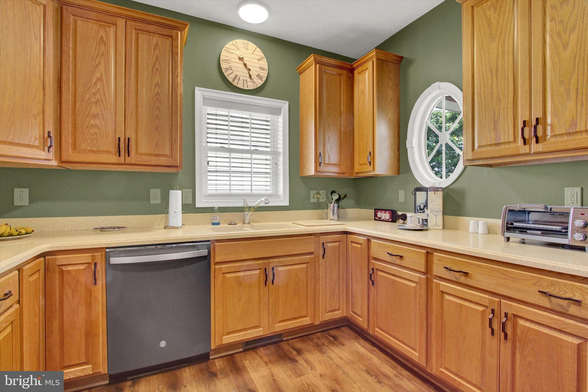 DEATRICK VILLAGE - Residential