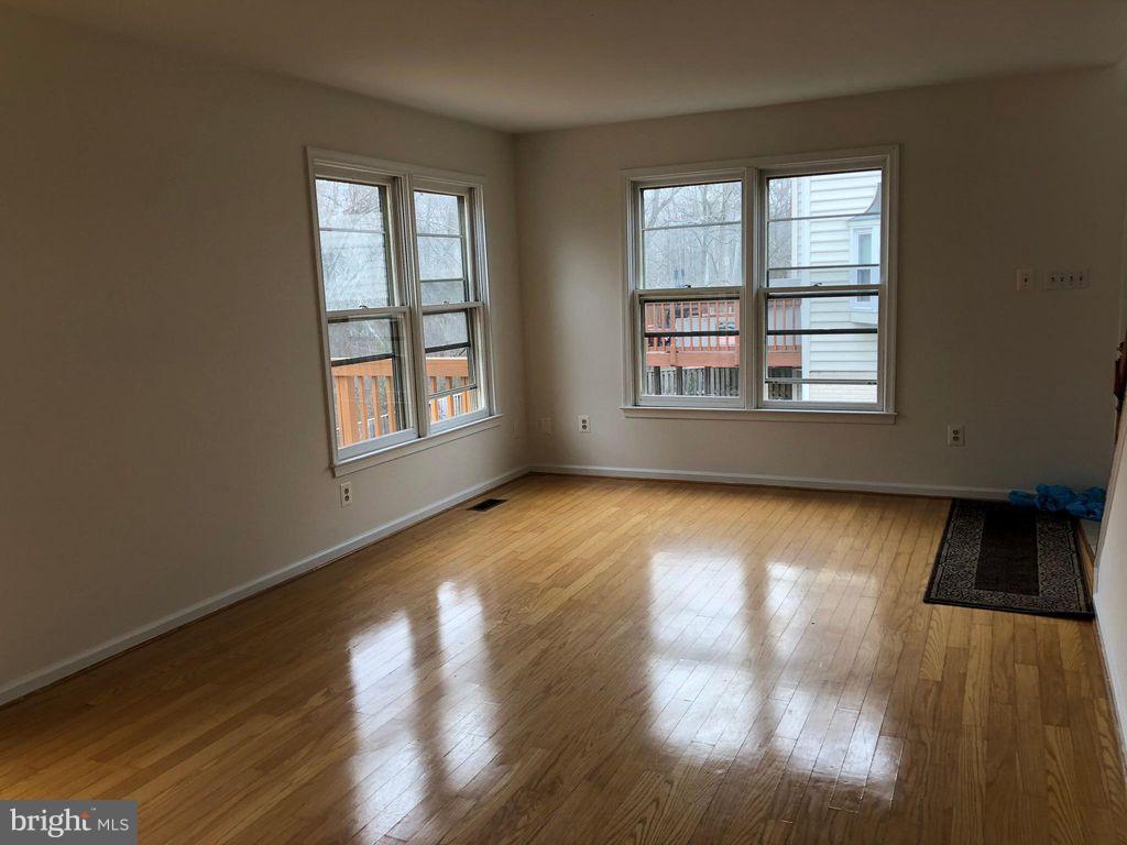 LIFESTYLE AT SULLY STATION - Residential Lease