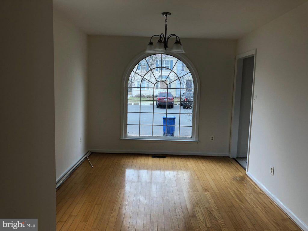 LIFESTYLE AT SULLY STATION - Residential Lease