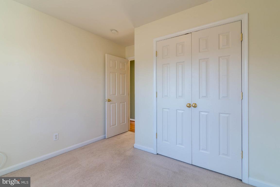 LAKE CAROLINE - Residential