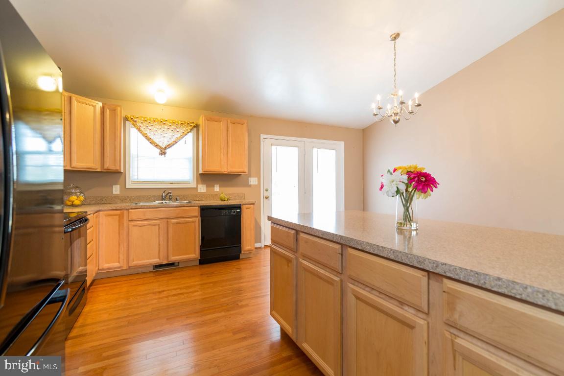 LAKE CAROLINE - Residential