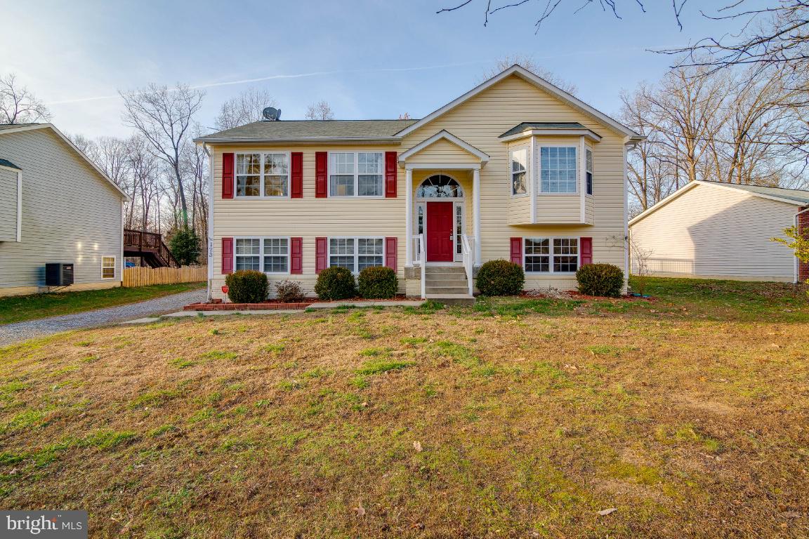 LAKE CAROLINE - Residential