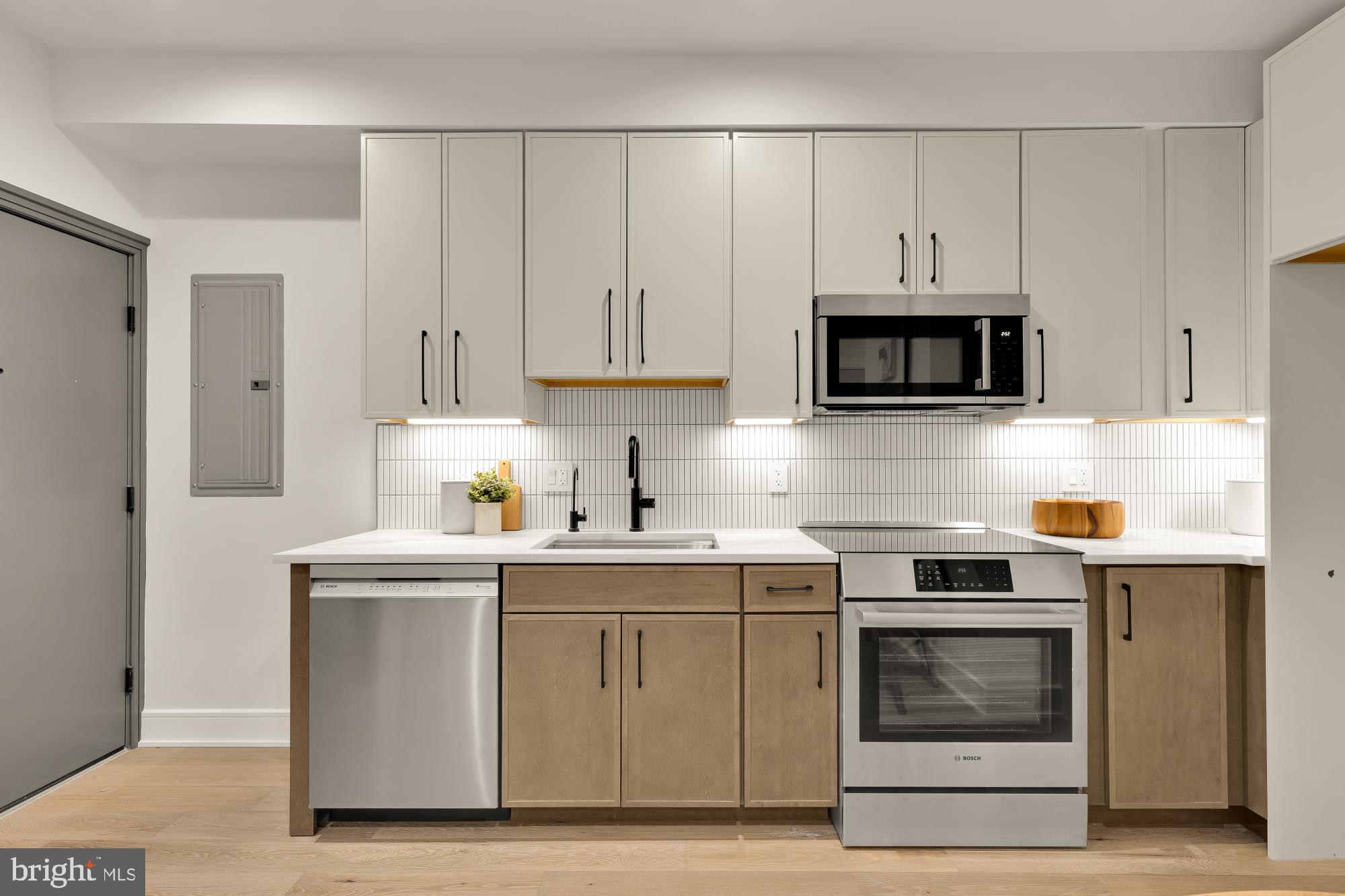 1463 HARVARD STREET NW 5