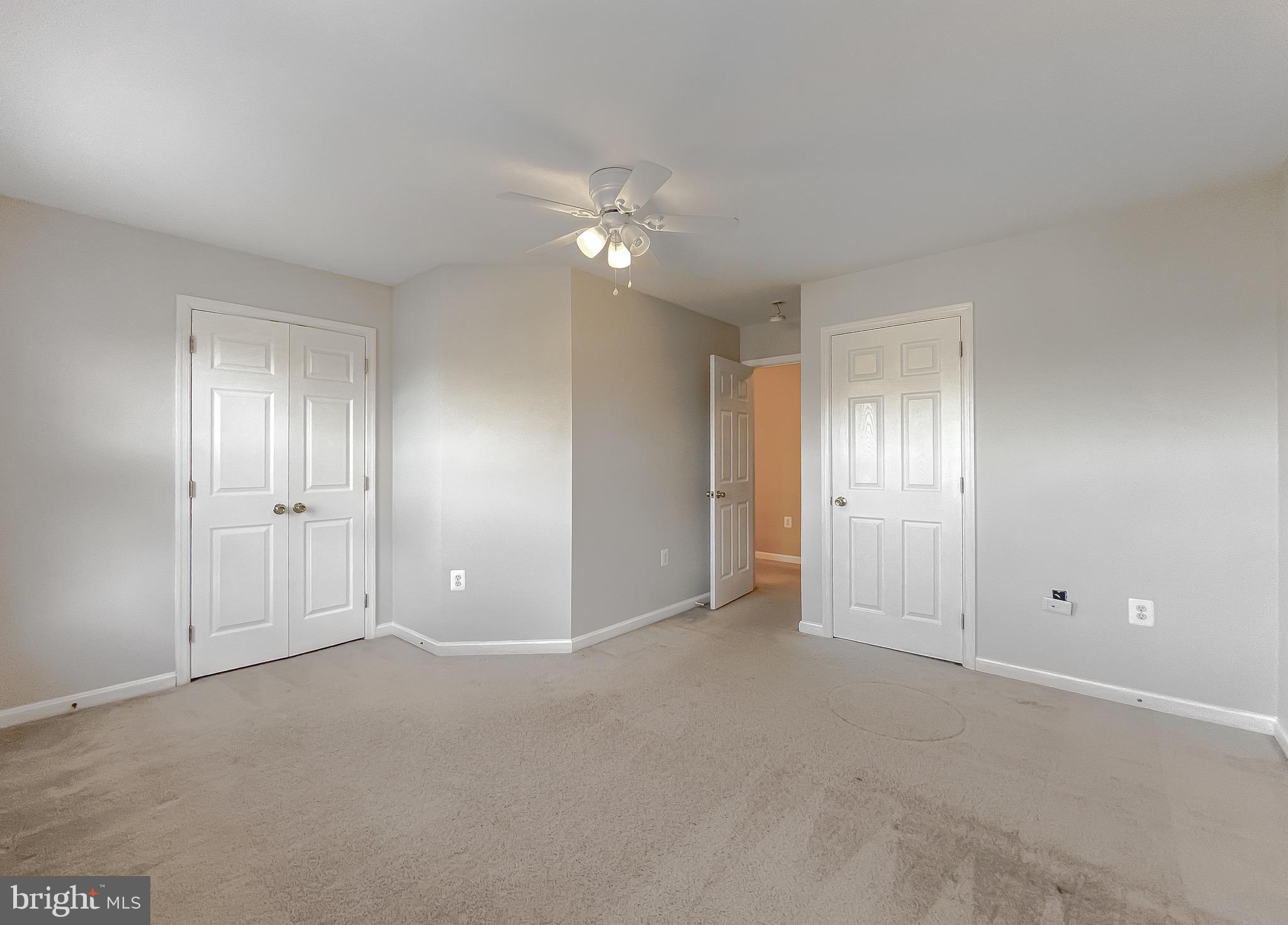 VILLAGES AT LEONARDTOWN - Residential