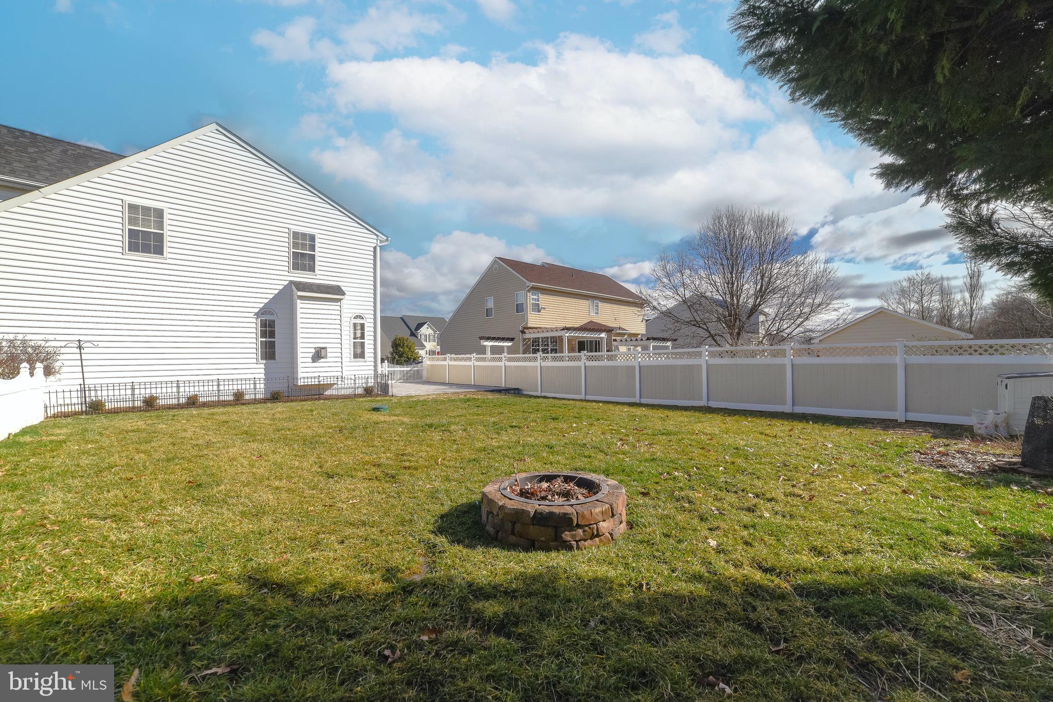 VILLAGES AT LEONARDTOWN - Residential