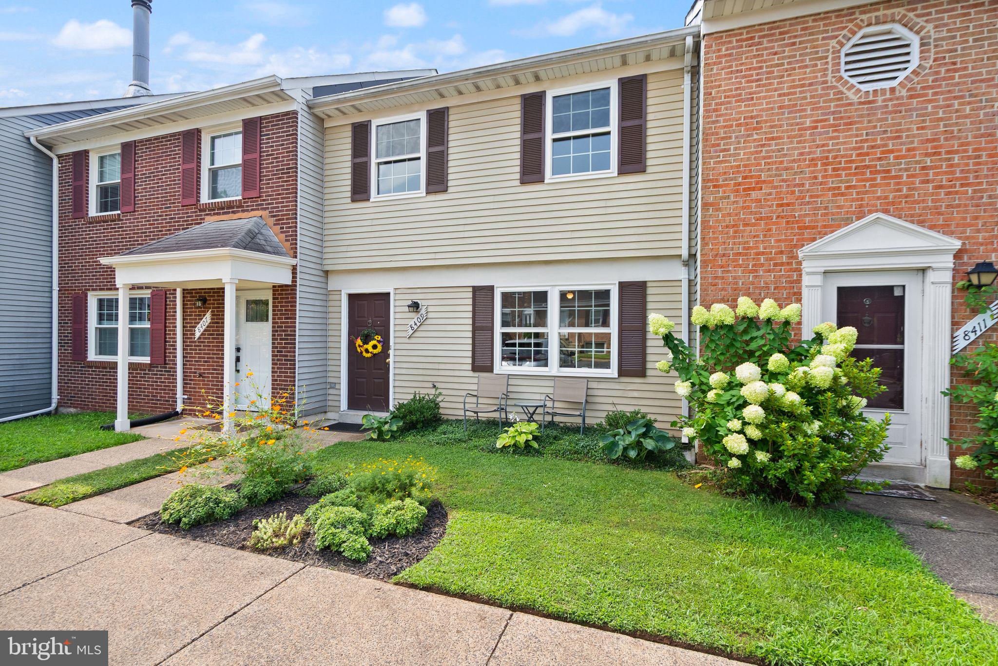 8409 OAKGROVE COURT