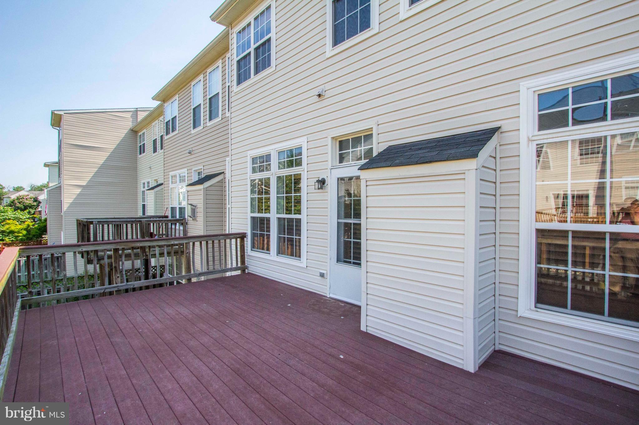 BROADLANDS SOUTH - Residential Lease