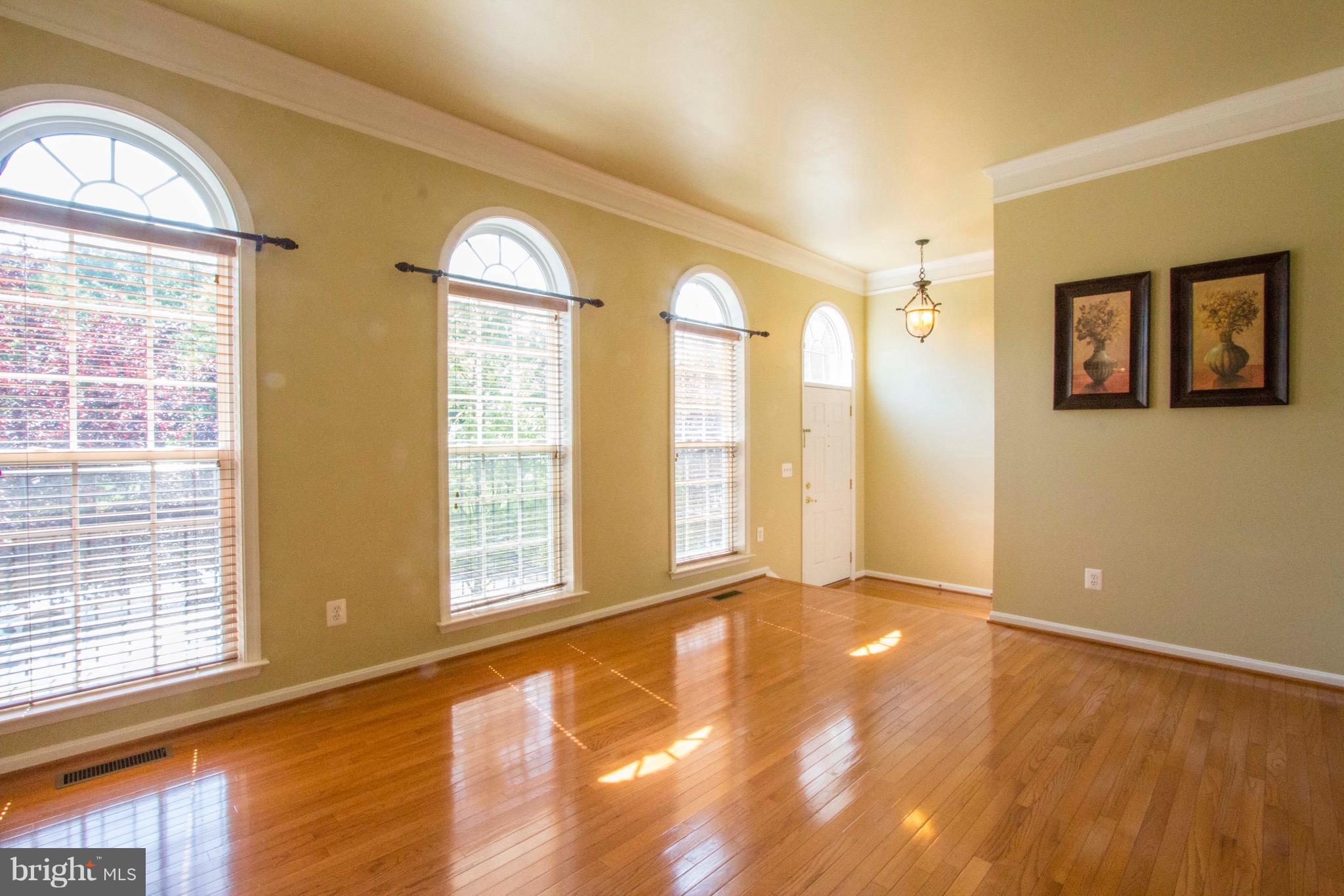 BROADLANDS SOUTH - Residential Lease