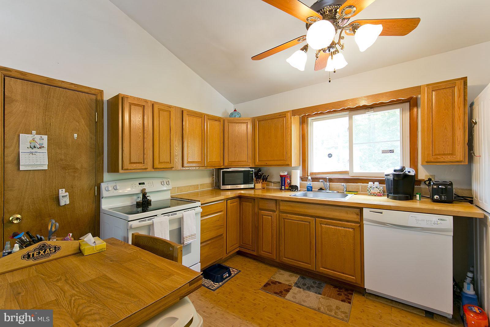 WILDE ACRES - Residential