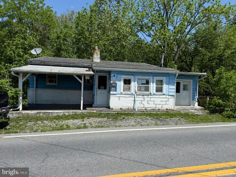 647 S CHIQUES ROAD MANHEIM PA 17545