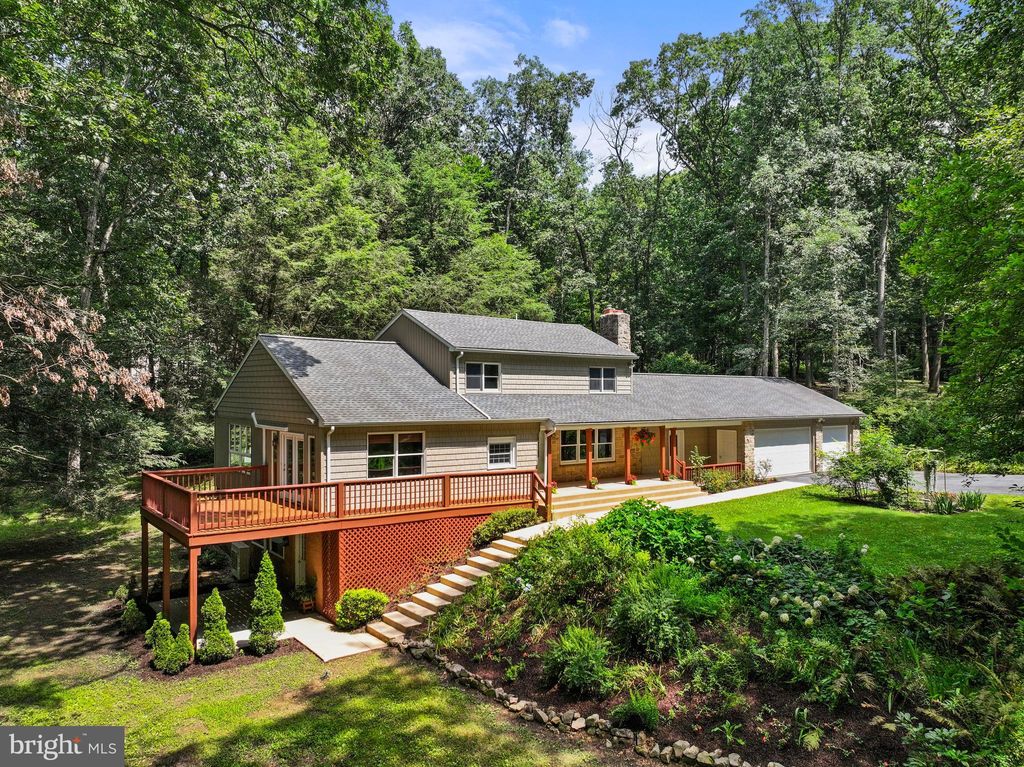 Photo of 226 Acorn Lane, LITITZ, PA 17543 (MLS # PALA2073448)