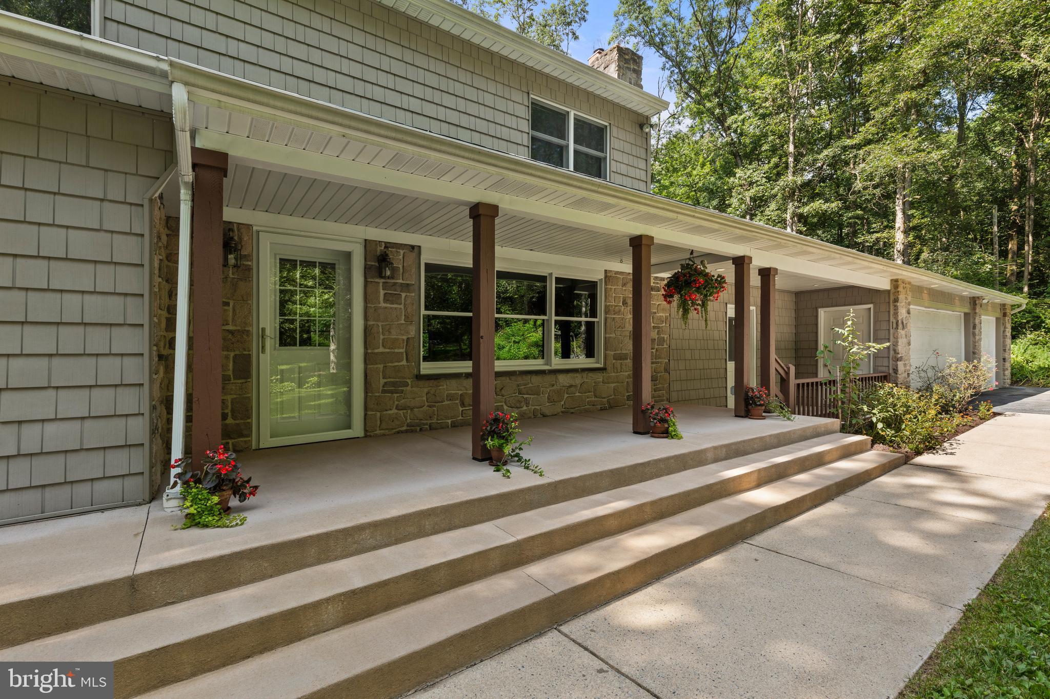 226 ACORN LANE