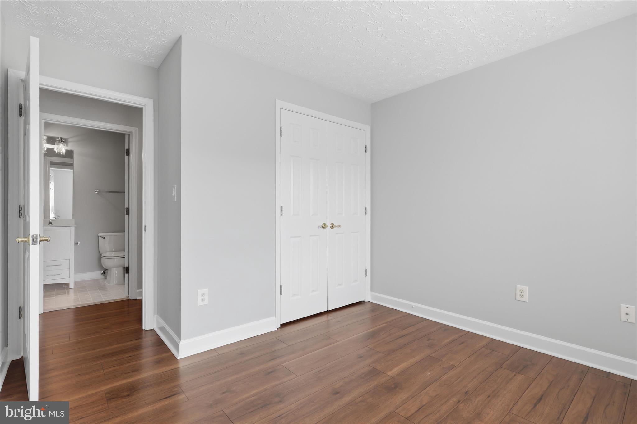 SPRING RIDGE - Residential