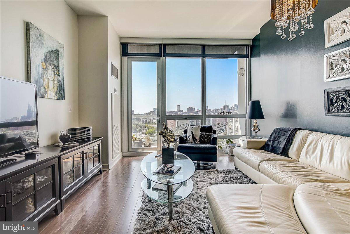 NORTHERN LIBERTIES - Residential Lease