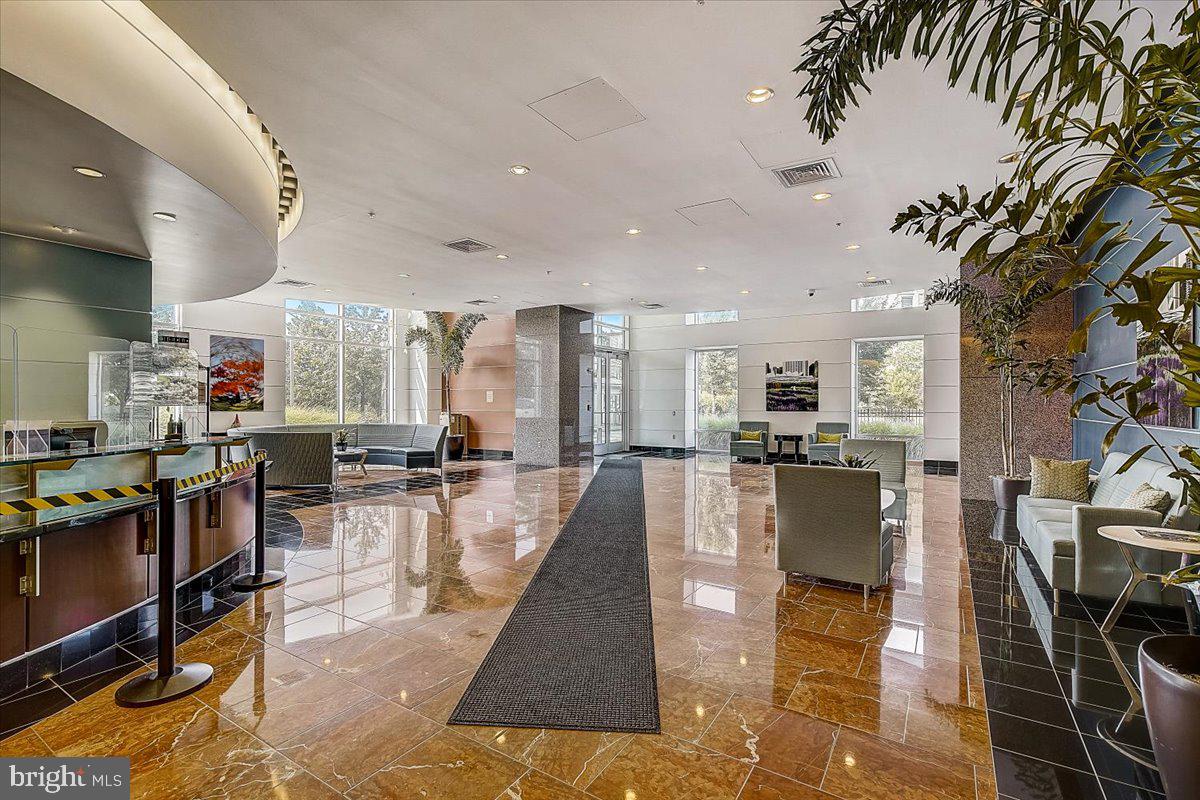 NORTHERN LIBERTIES - Residential Lease