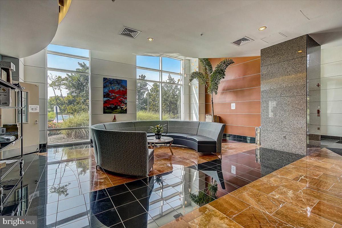 NORTHERN LIBERTIES - Residential Lease