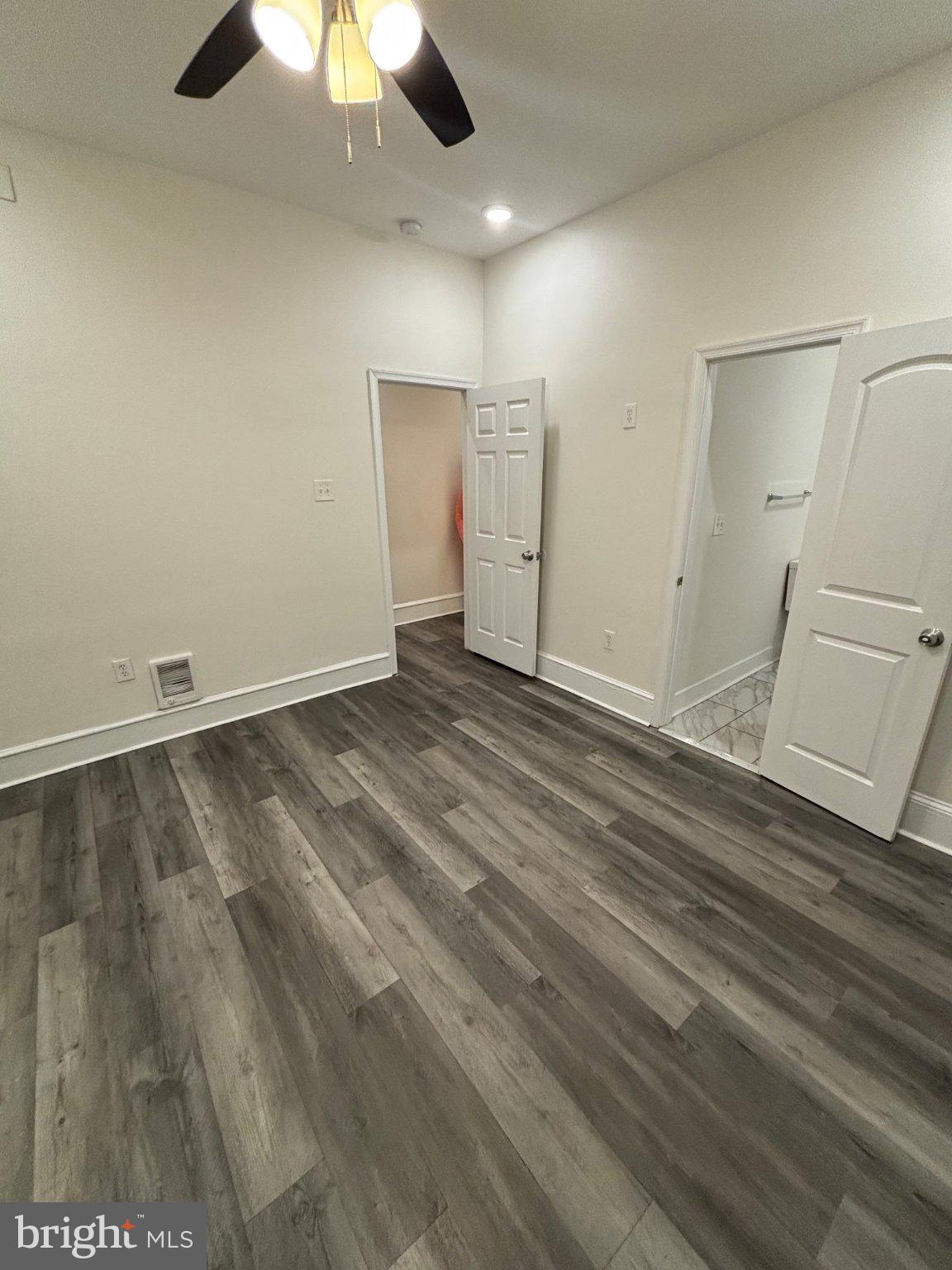 5427 WALNUT STREET