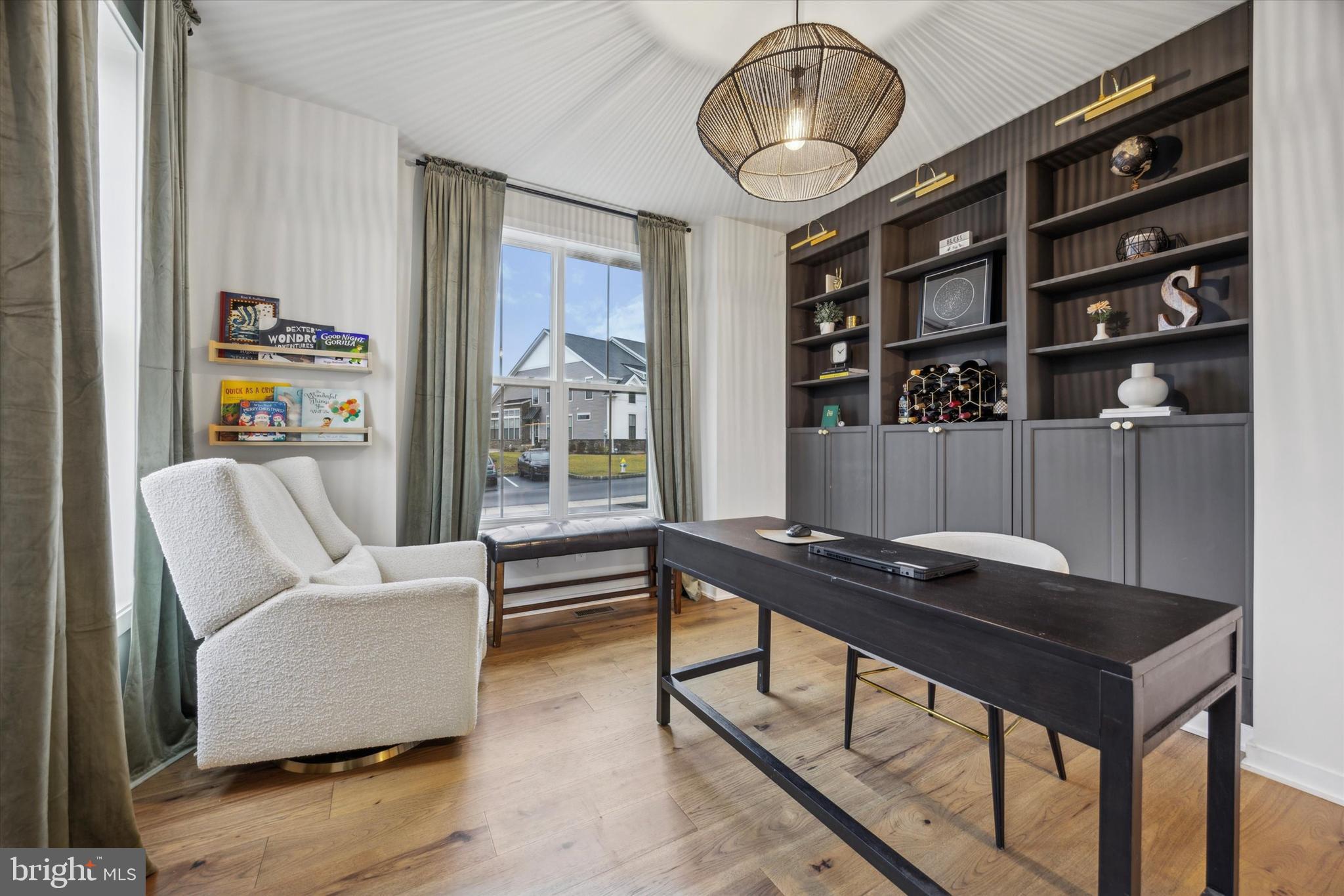 RESERVE AT CENTER SQUARE - Residential