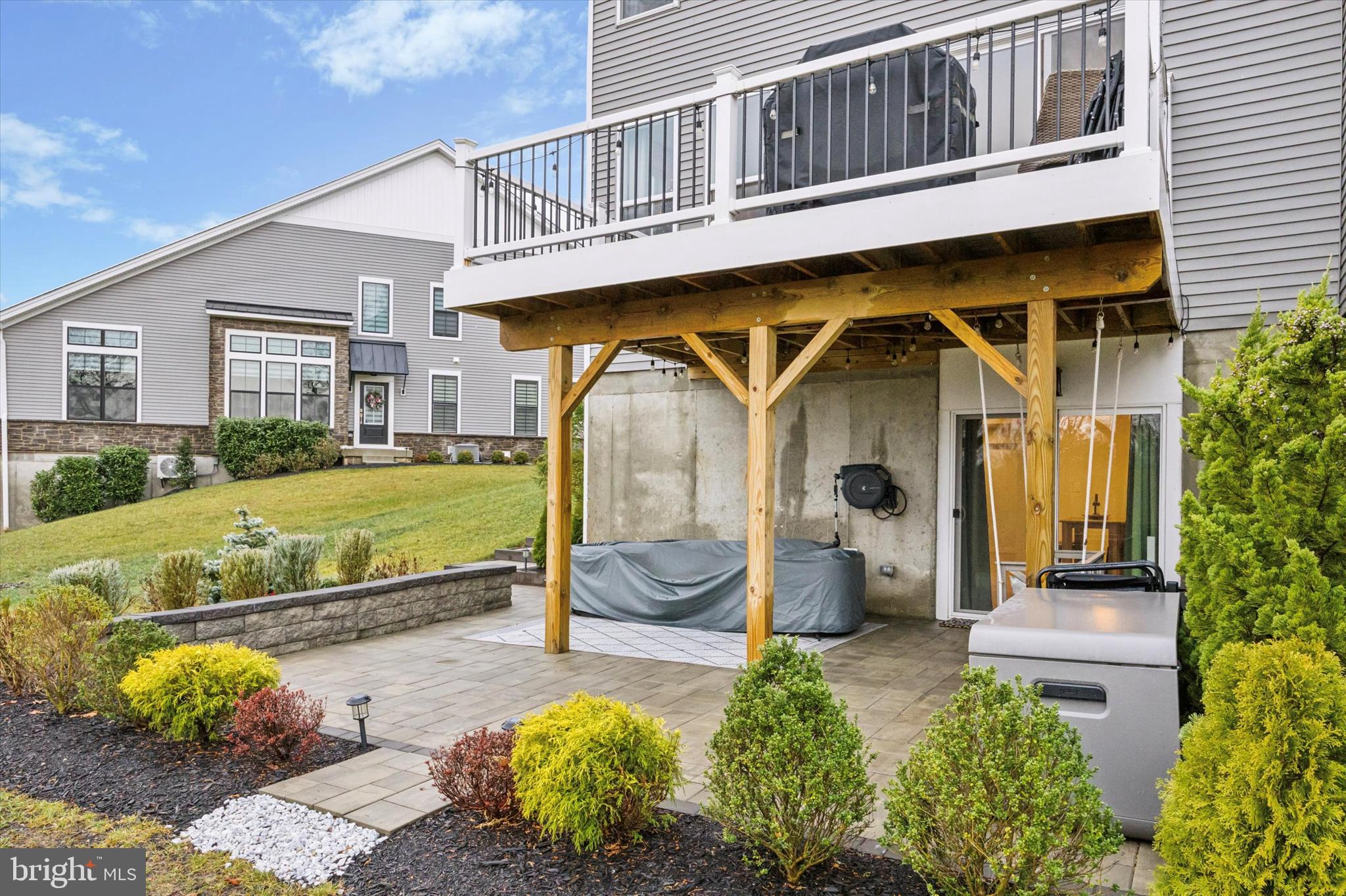 RESERVE AT CENTER SQUARE - Residential