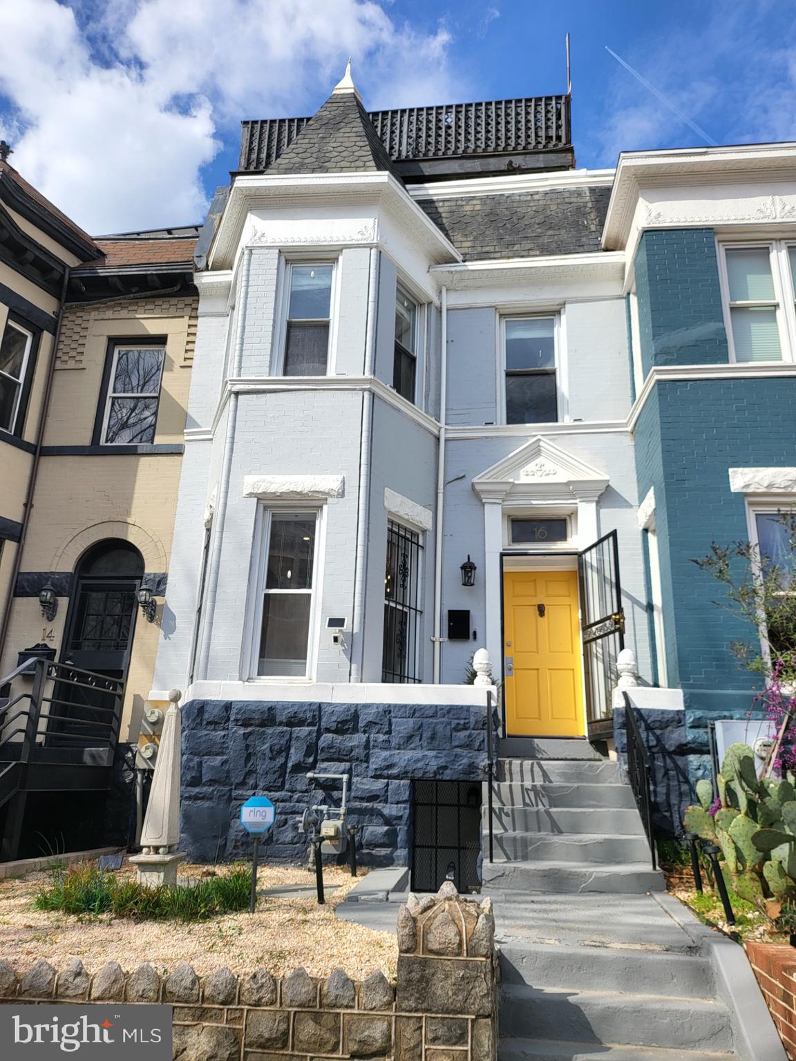 16 Q STREET NE