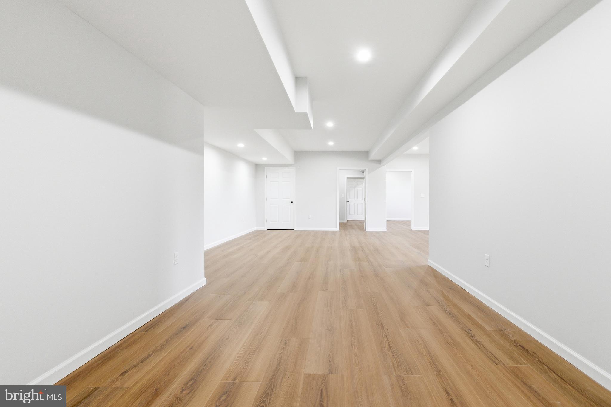 MOUNTAIN VIEW - Residential