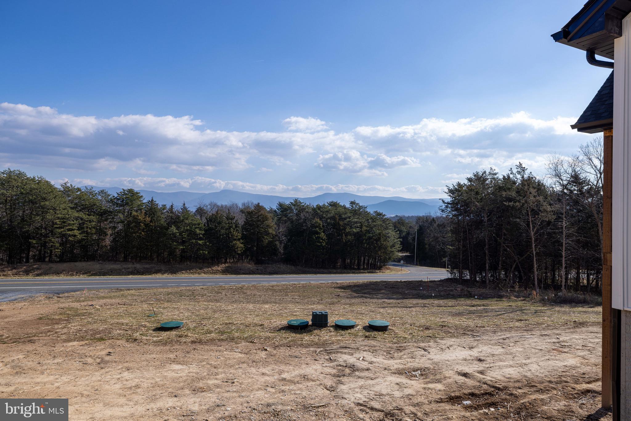 MOUNTAIN VIEW - Residential