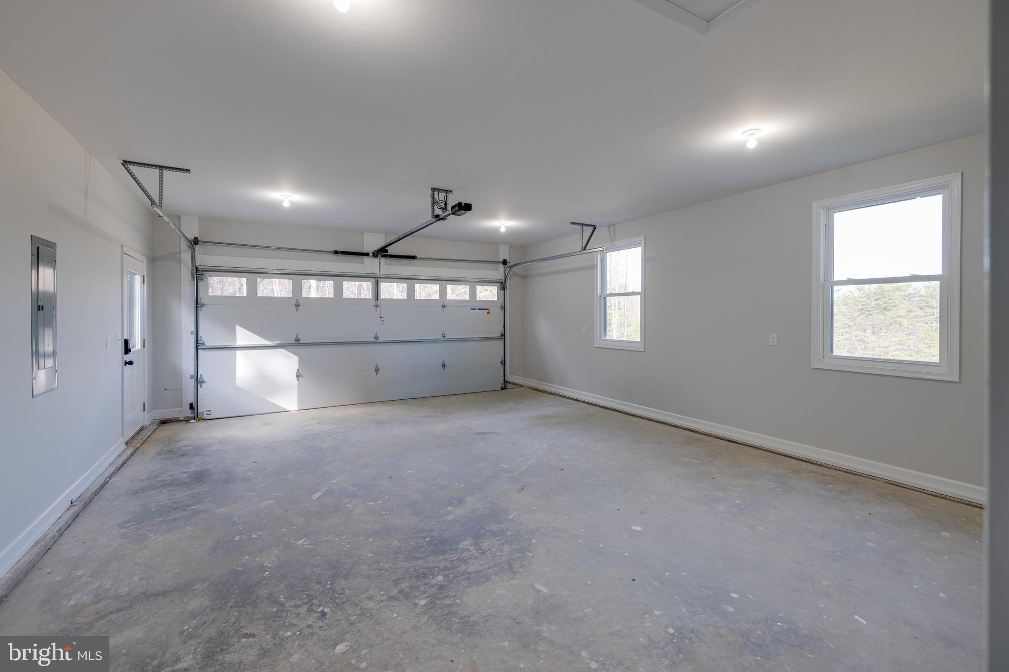 MOUNTAIN VIEW - Residential