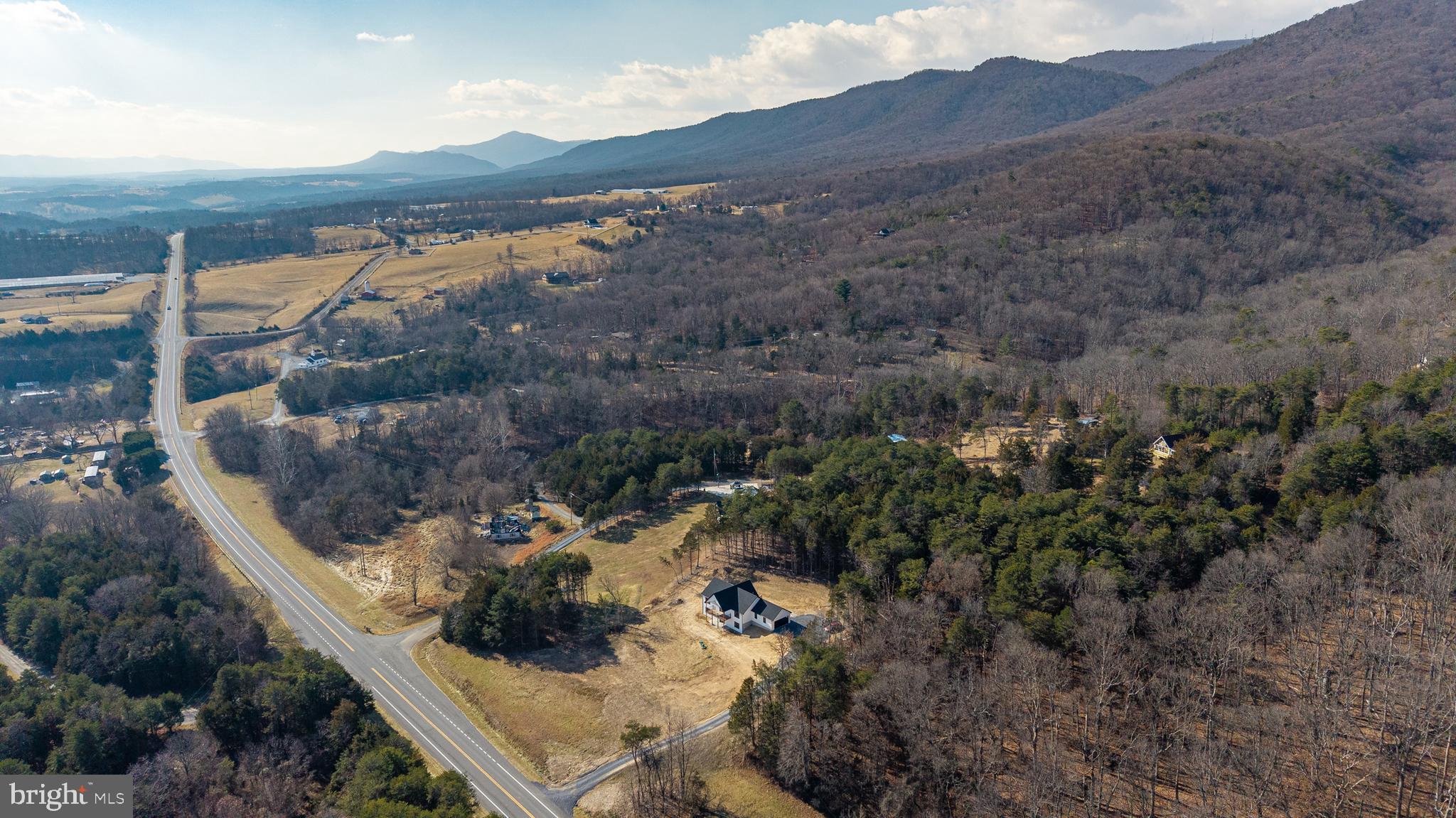 MOUNTAIN VIEW - Residential