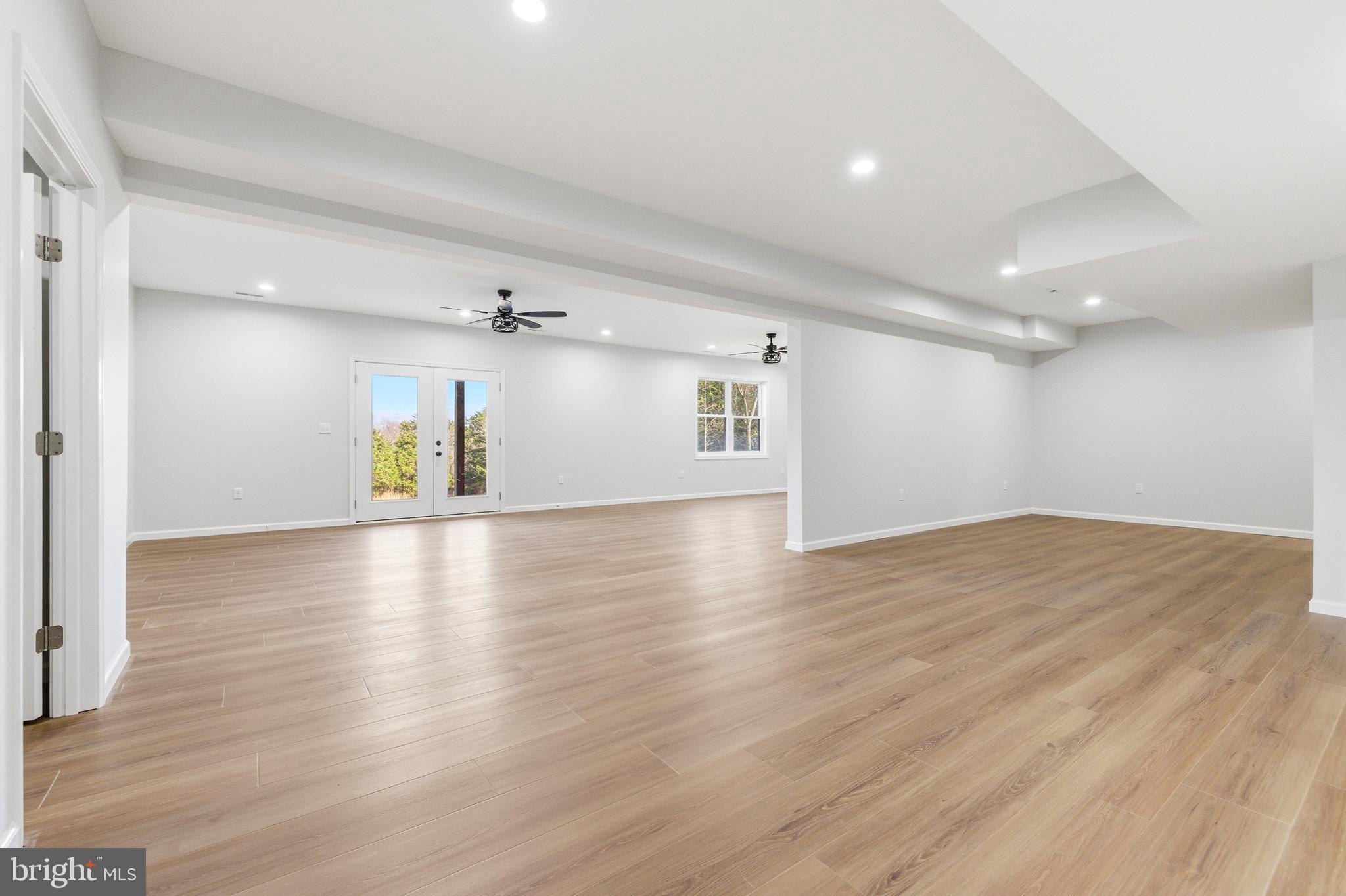 MOUNTAIN VIEW - Residential