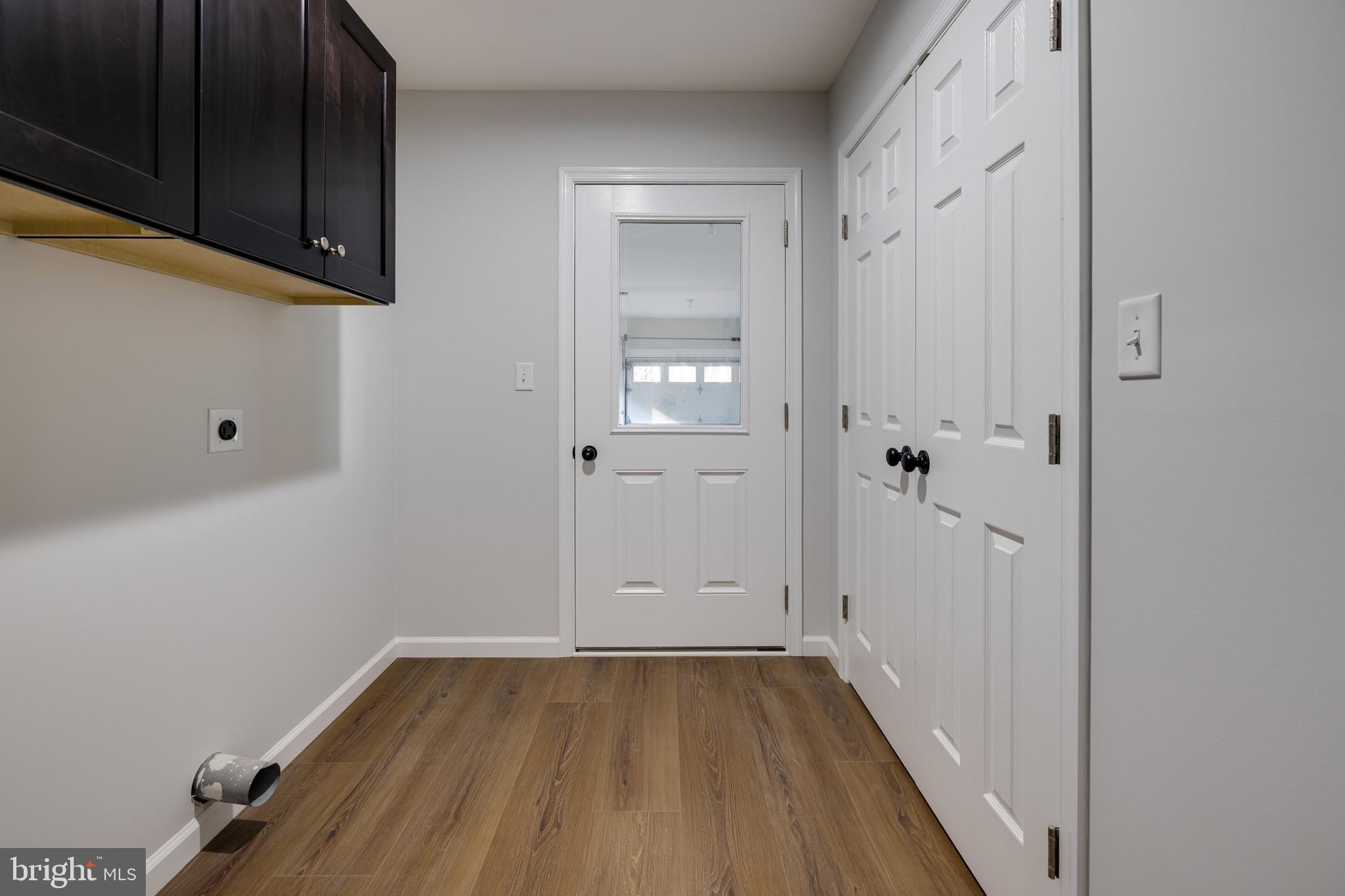 MOUNTAIN VIEW - Residential