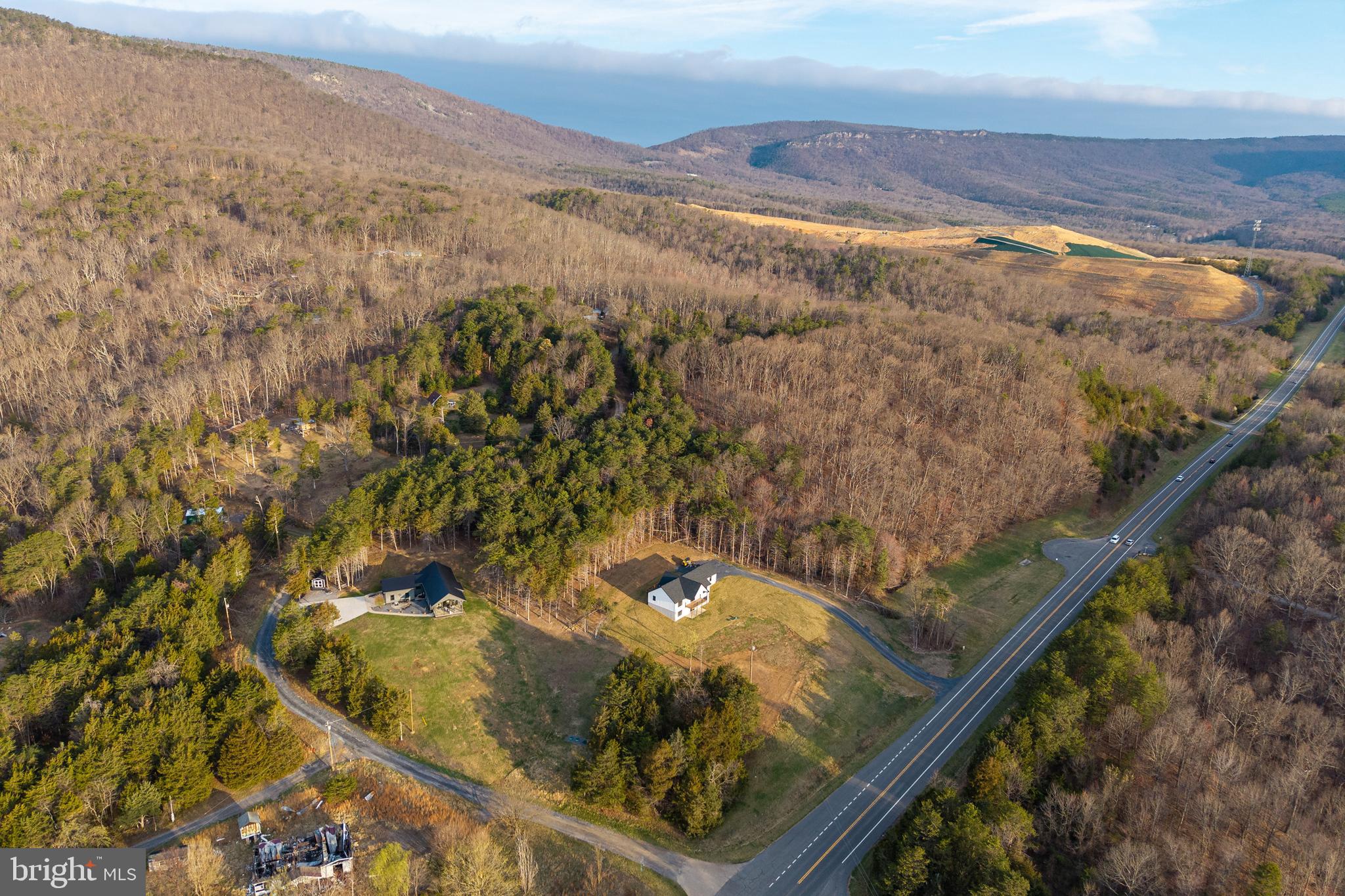 MOUNTAIN VIEW - Residential