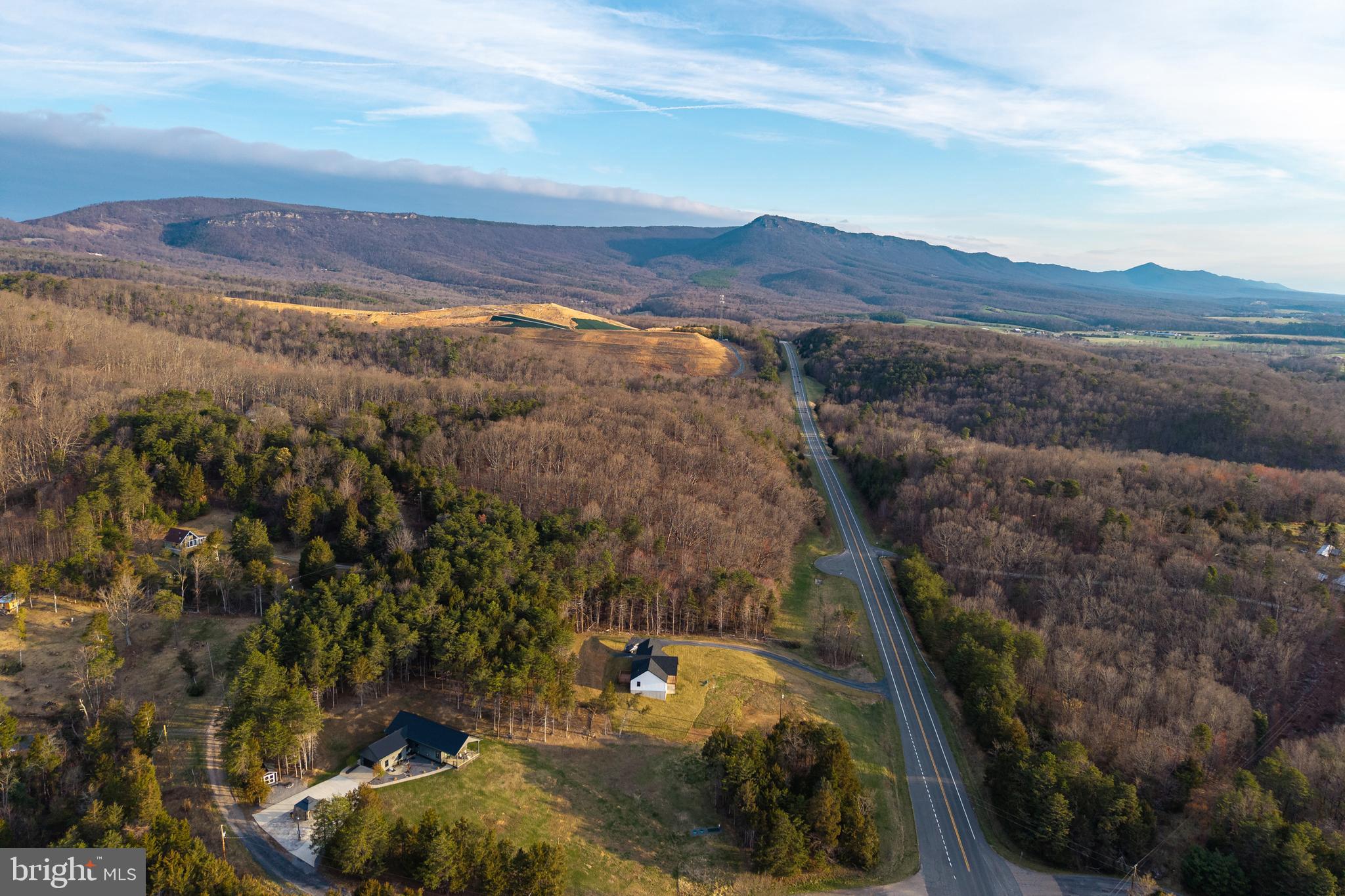 MOUNTAIN VIEW - Residential