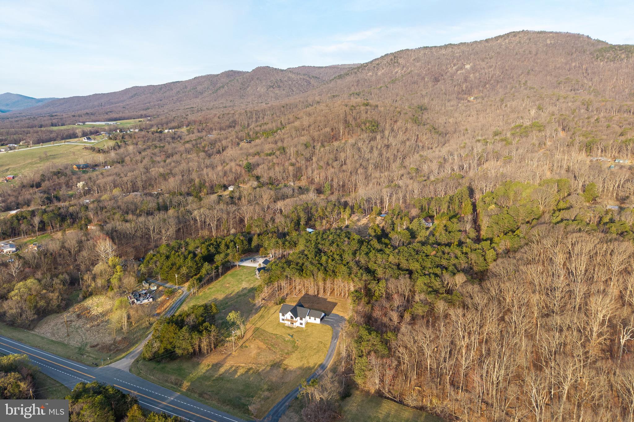 MOUNTAIN VIEW - Residential