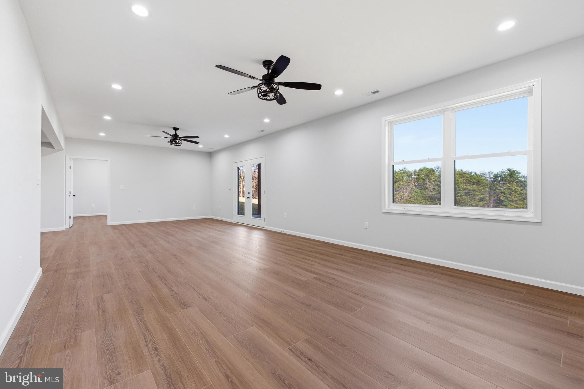 MOUNTAIN VIEW - Residential