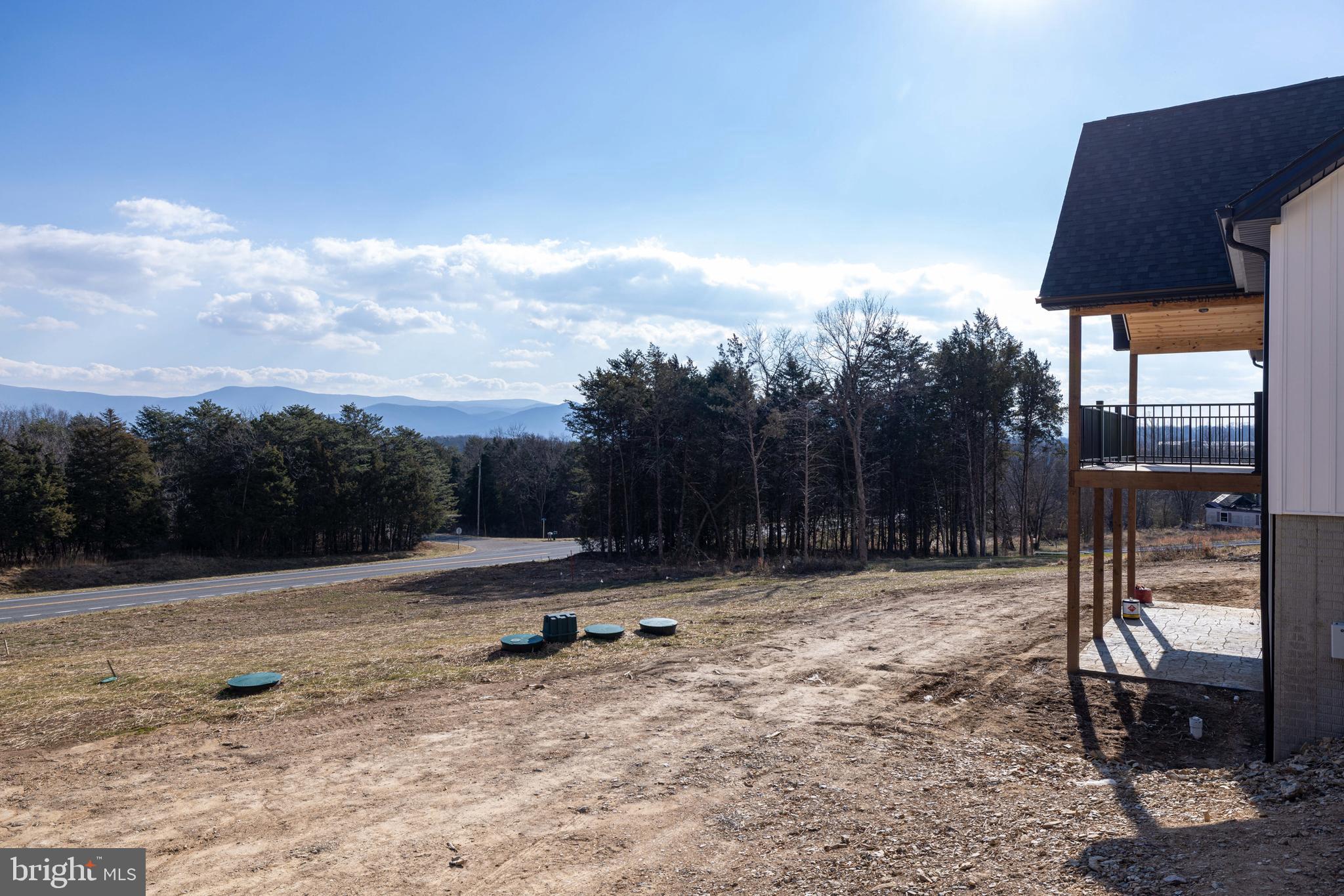 MOUNTAIN VIEW - Residential