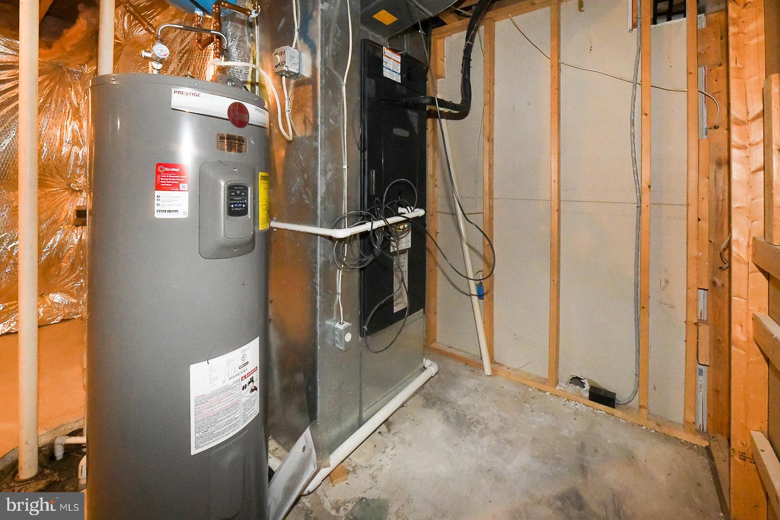 PERSIMMON HILLS - Residential