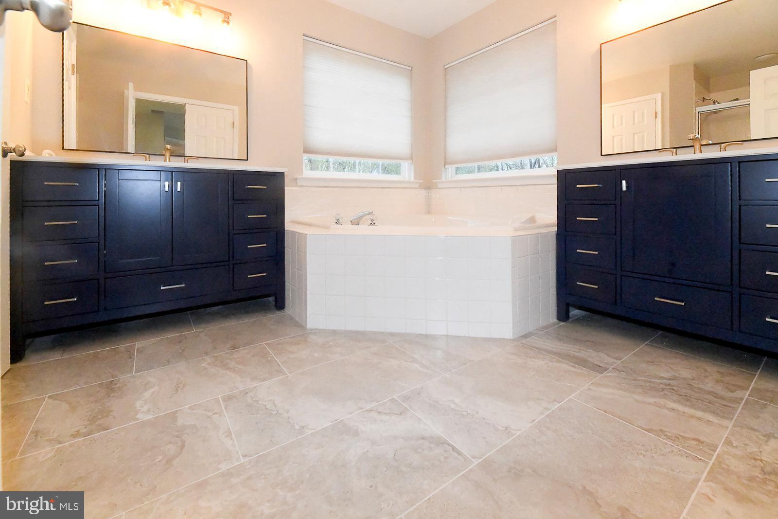 PERSIMMON HILLS - Residential