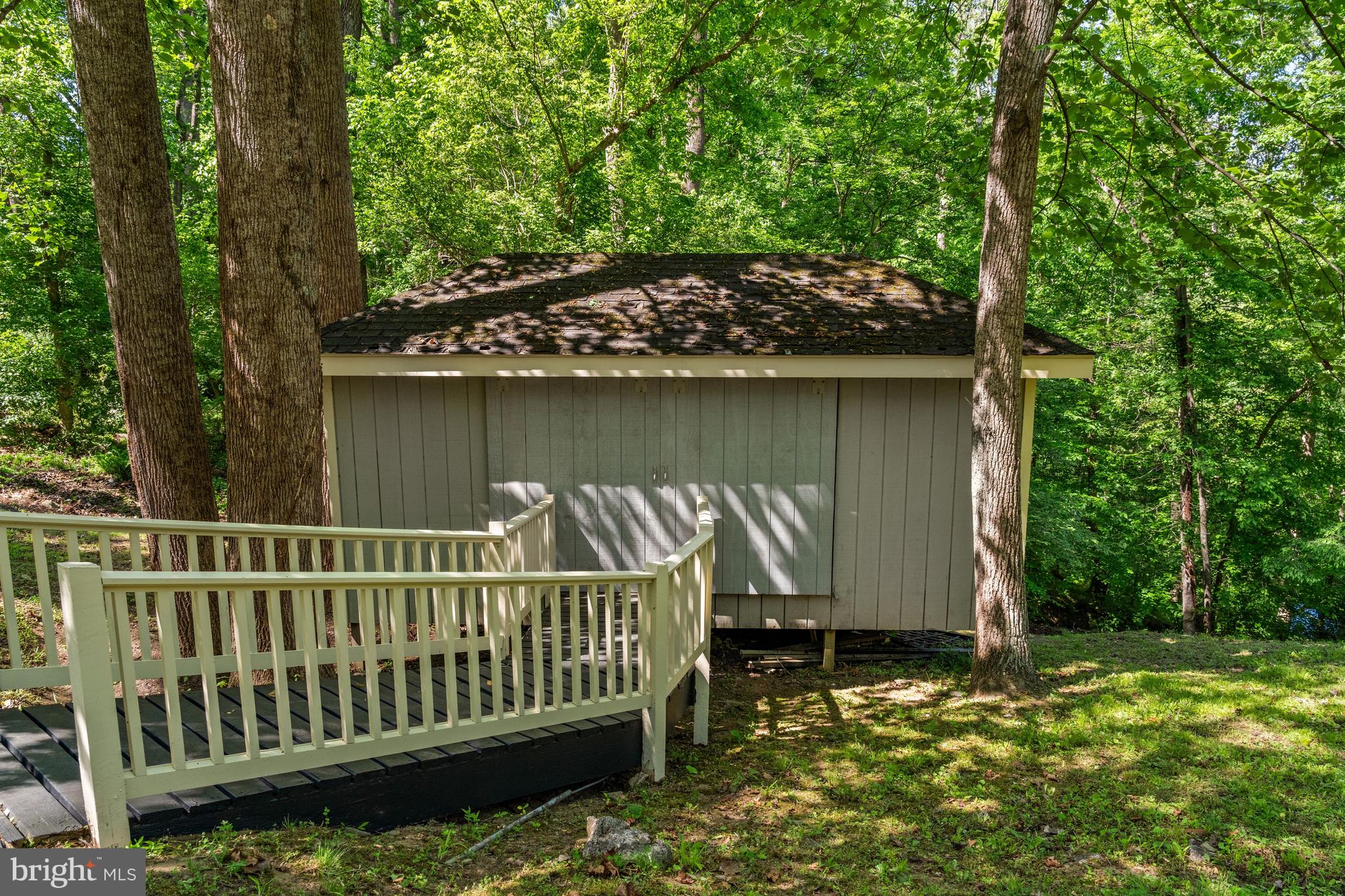 MIDDLEBURG - Residential