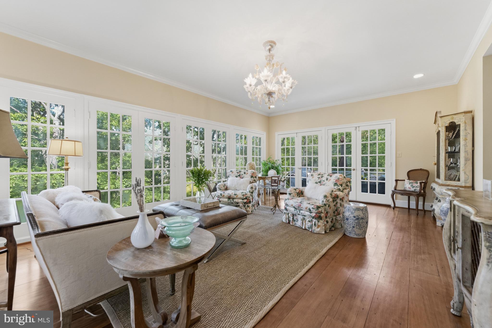 MIDDLEBURG - Residential