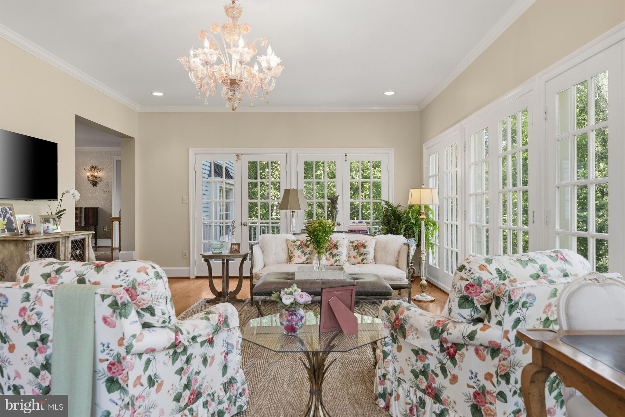 MIDDLEBURG - Residential