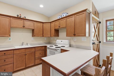 Tiny photo for 22065 Whitetail Ridge Lane, MIDDLEBURG, VA 20117 (MLS # VALO2125122)