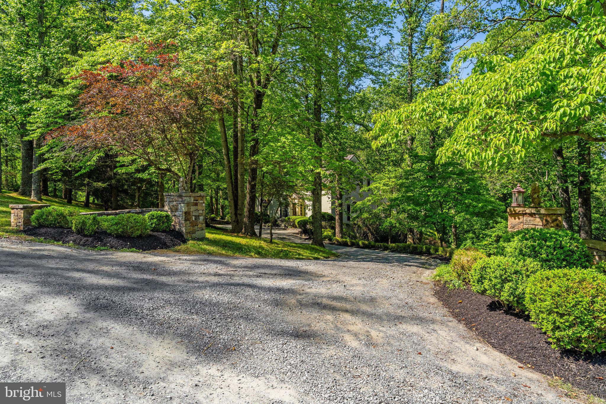 MIDDLEBURG - Residential