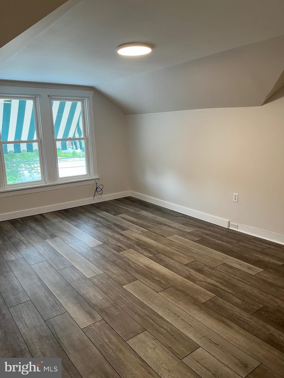 917 N OLD ROAD A 2ND FLR