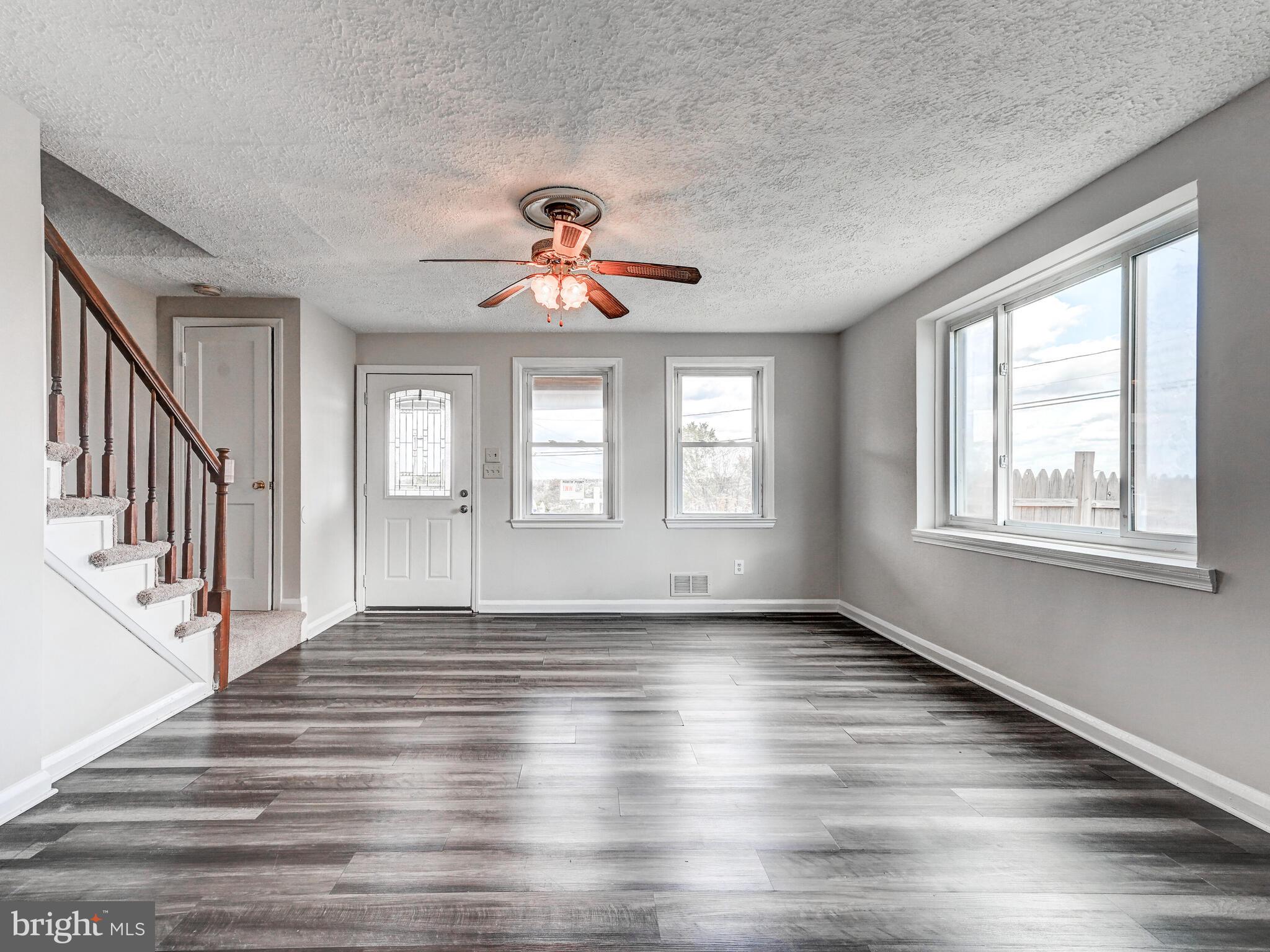 EASTWOOD - Residential