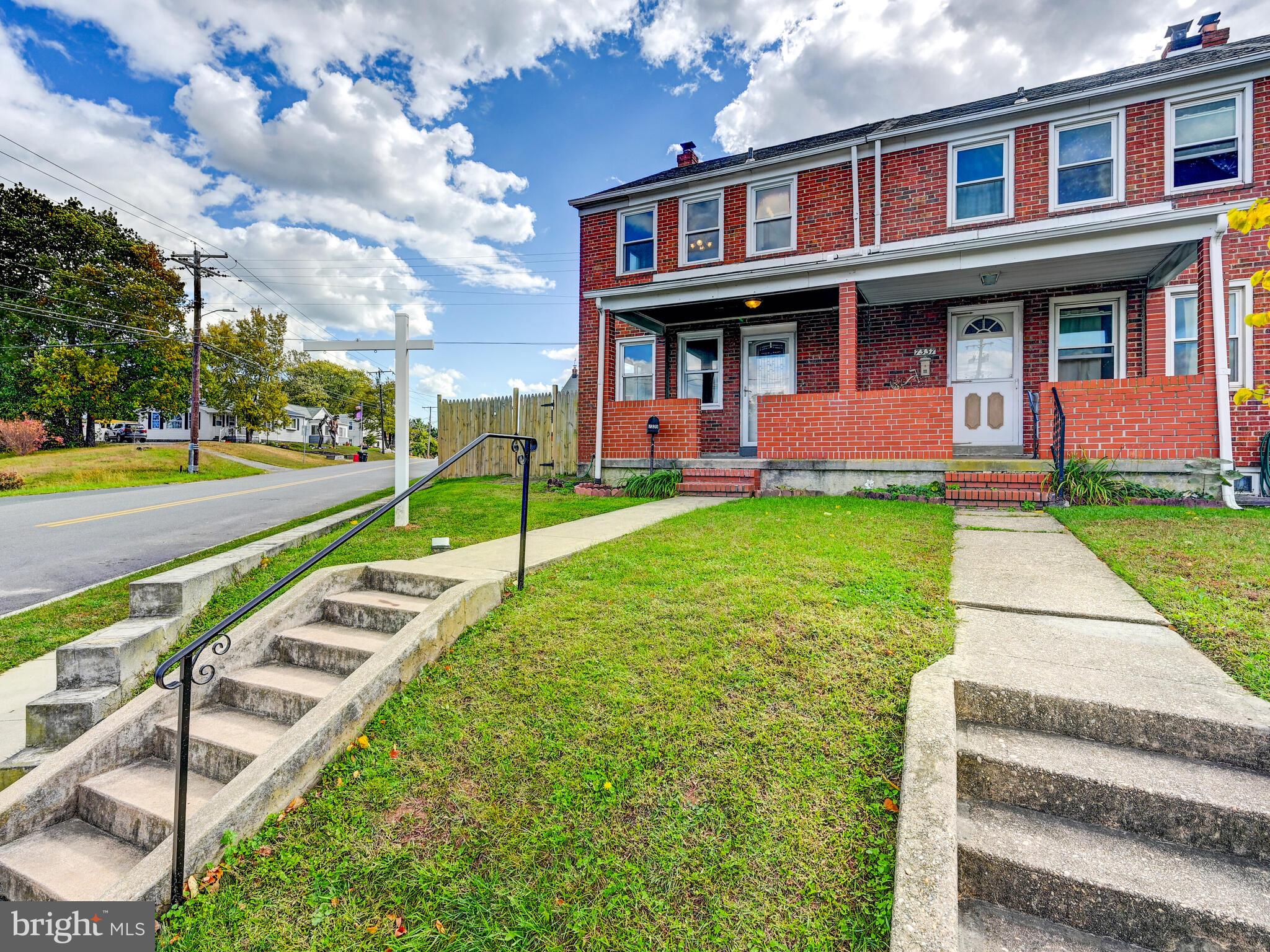 EASTWOOD - Residential