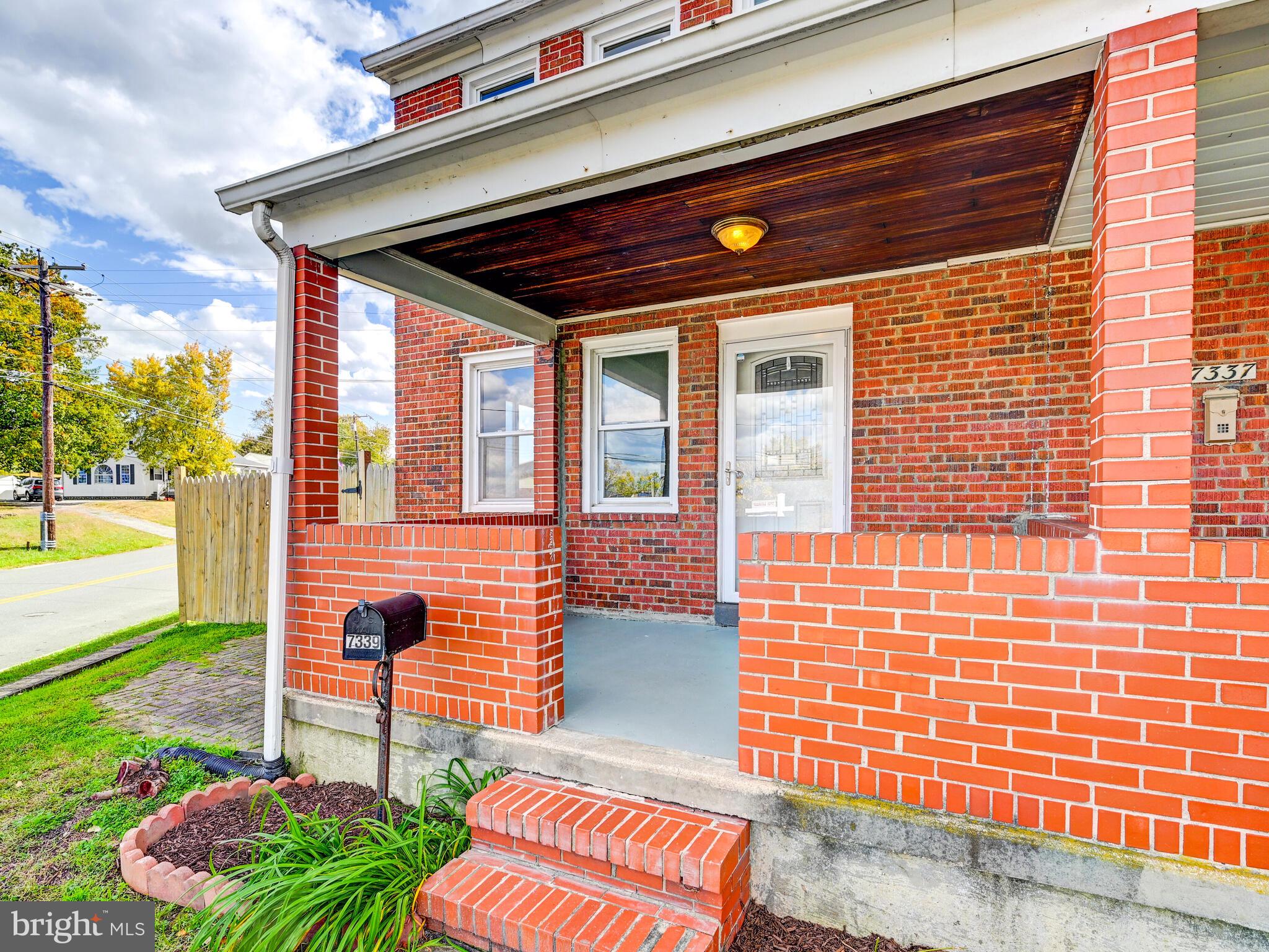 EASTWOOD - Residential